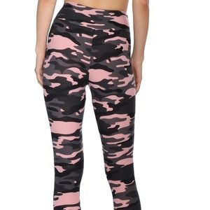 NWT TIMING Pink Camo Leggings